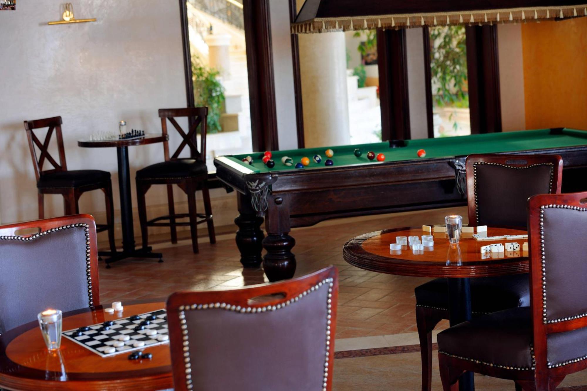 Курортный комплекс Renaissance Sheikh Golden View 5*